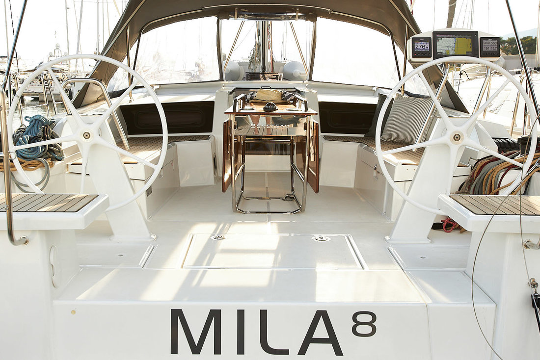 Oceanis 46.1 Mila 8, Foto 3