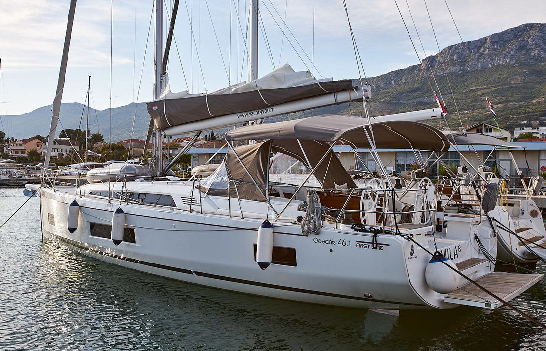 Oceanis 46.1 Mila 8, Foto 4