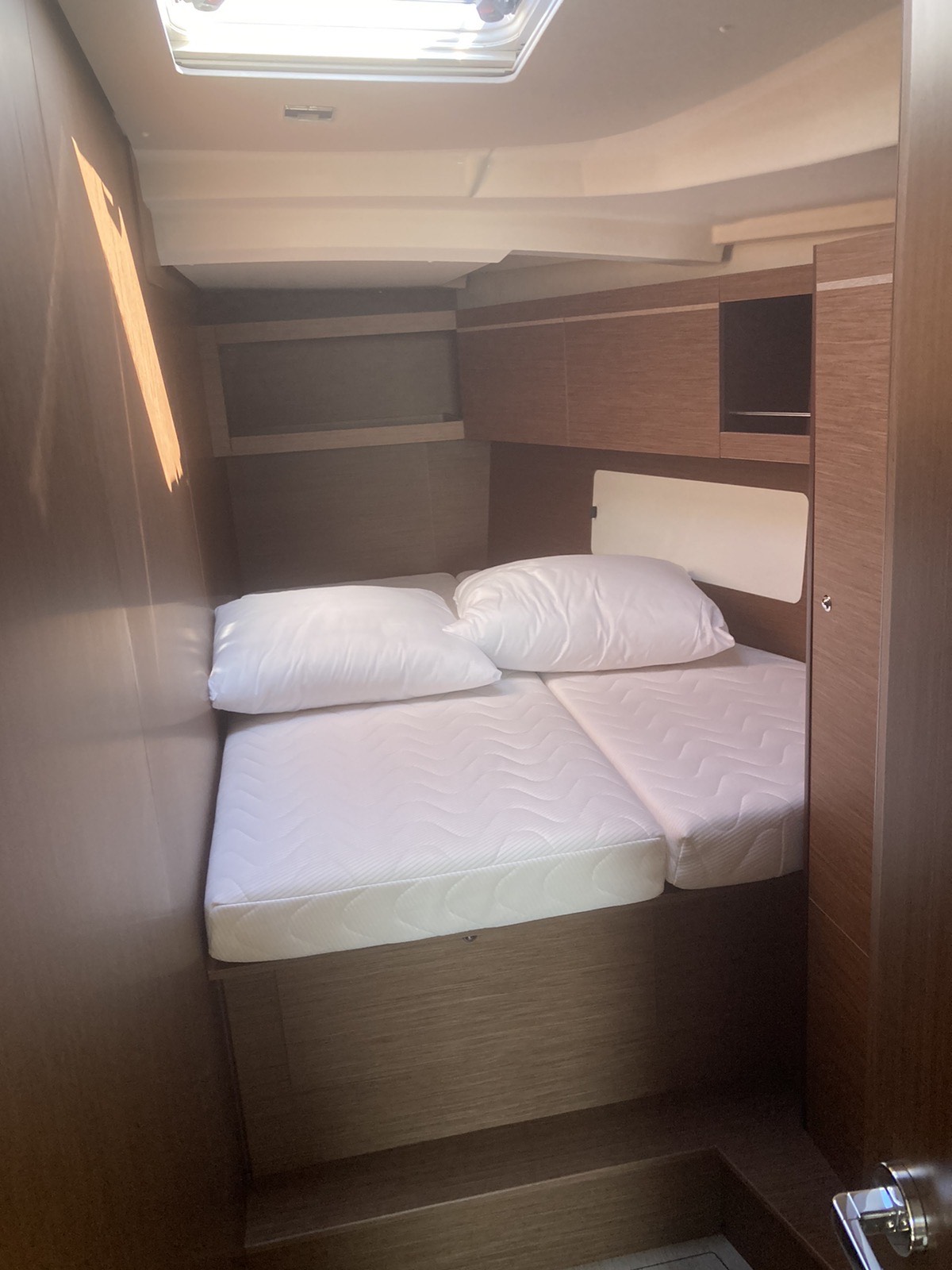 Oceanis 46.1 Evi, Foto 4