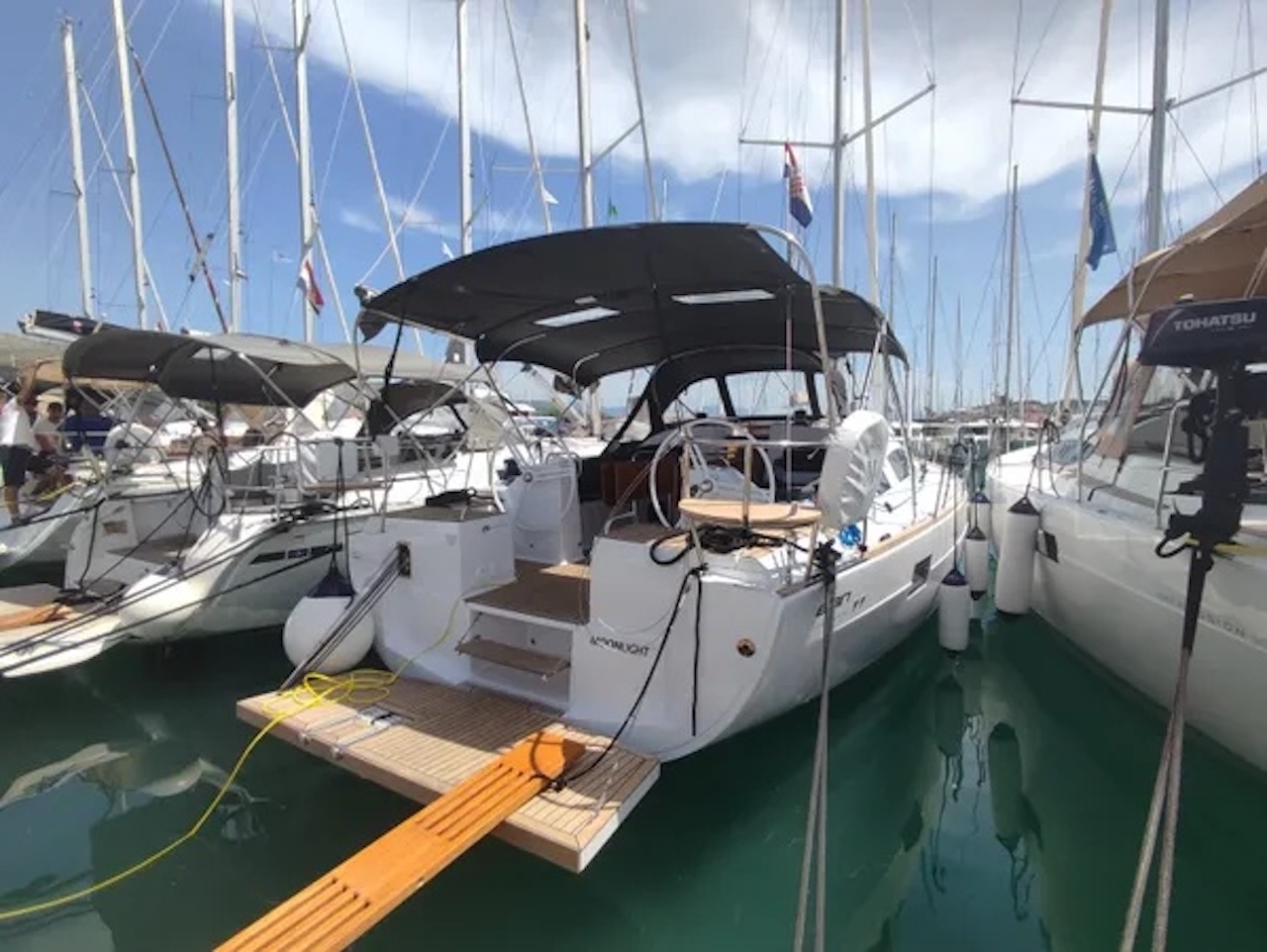 Elan Impression 45.1 (3cab) „Moonlight“ als Charteryacht