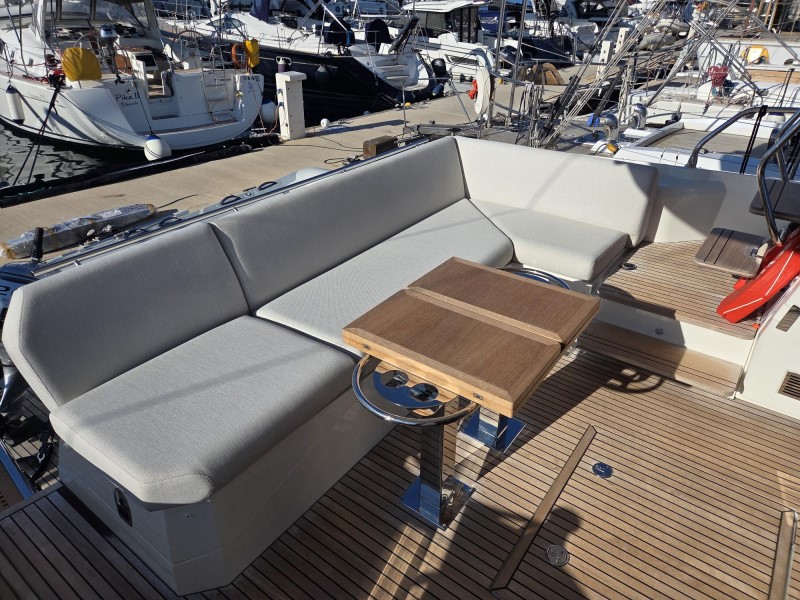 Prestige 520 Sabijac, Foto 4