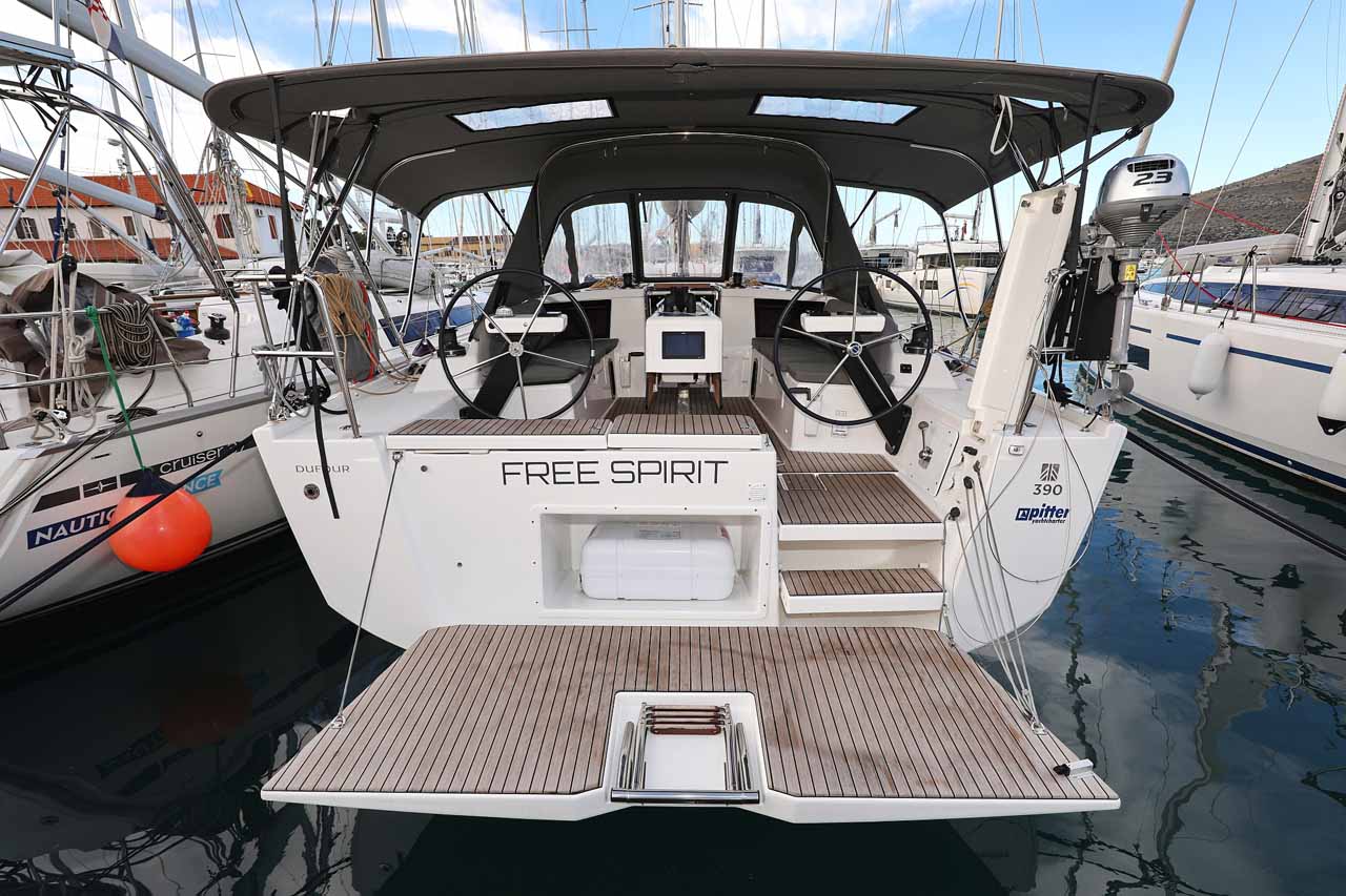 Dufour 390 Grand Large (3cab/2WC) „Free Spirit“ als Charteryacht