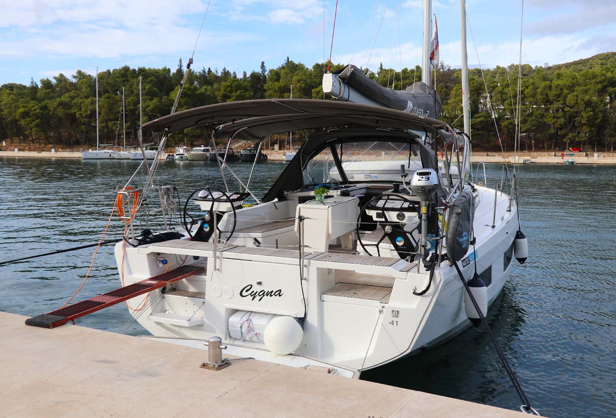 Dufour 41 Performance „Cygna“ als Charteryacht