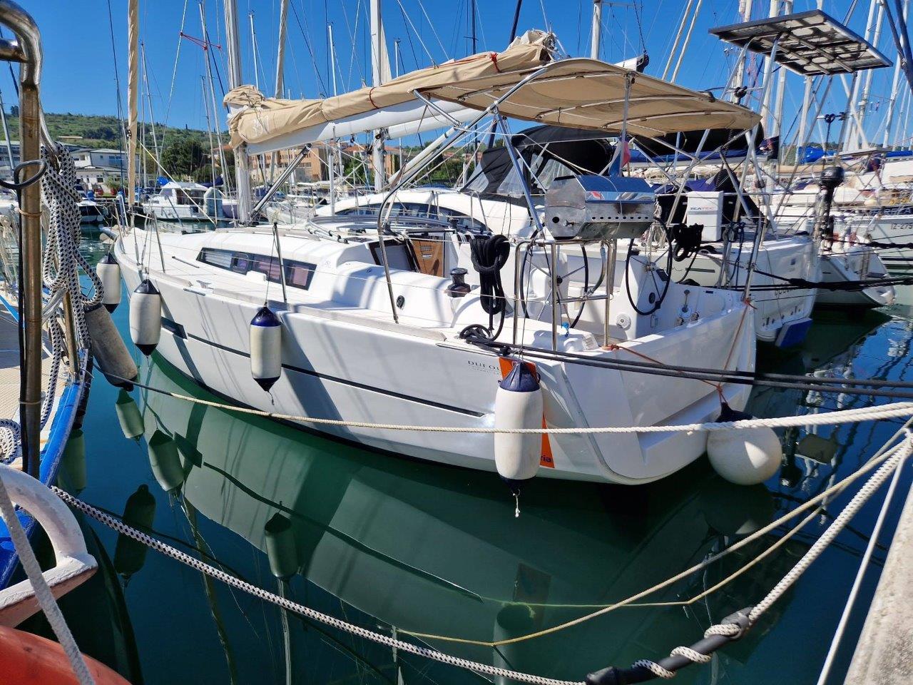 Dufour 350 Grand Large „Joy AS“ als Charteryacht