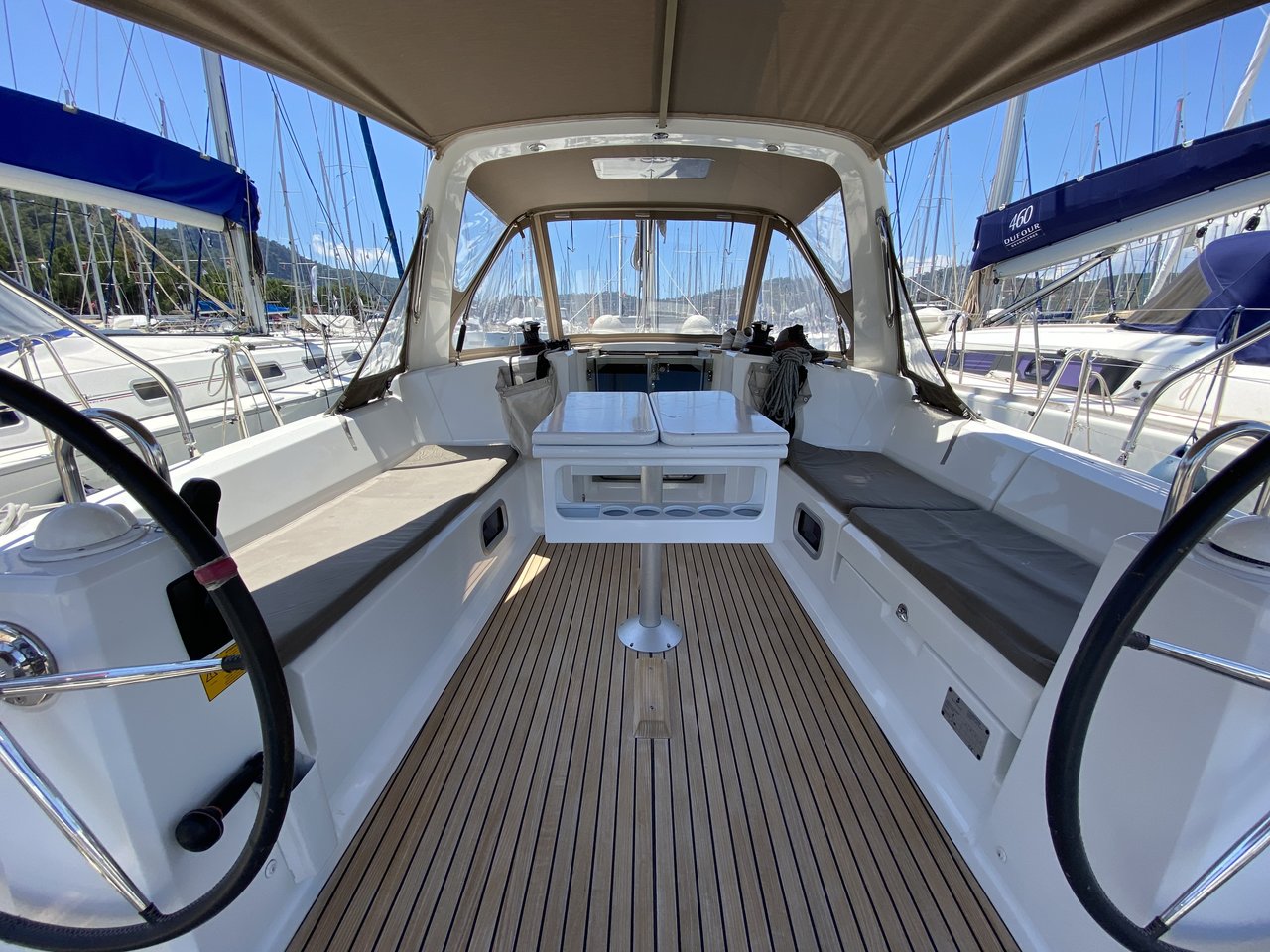 Oceanis 38 Solar, Foto 4