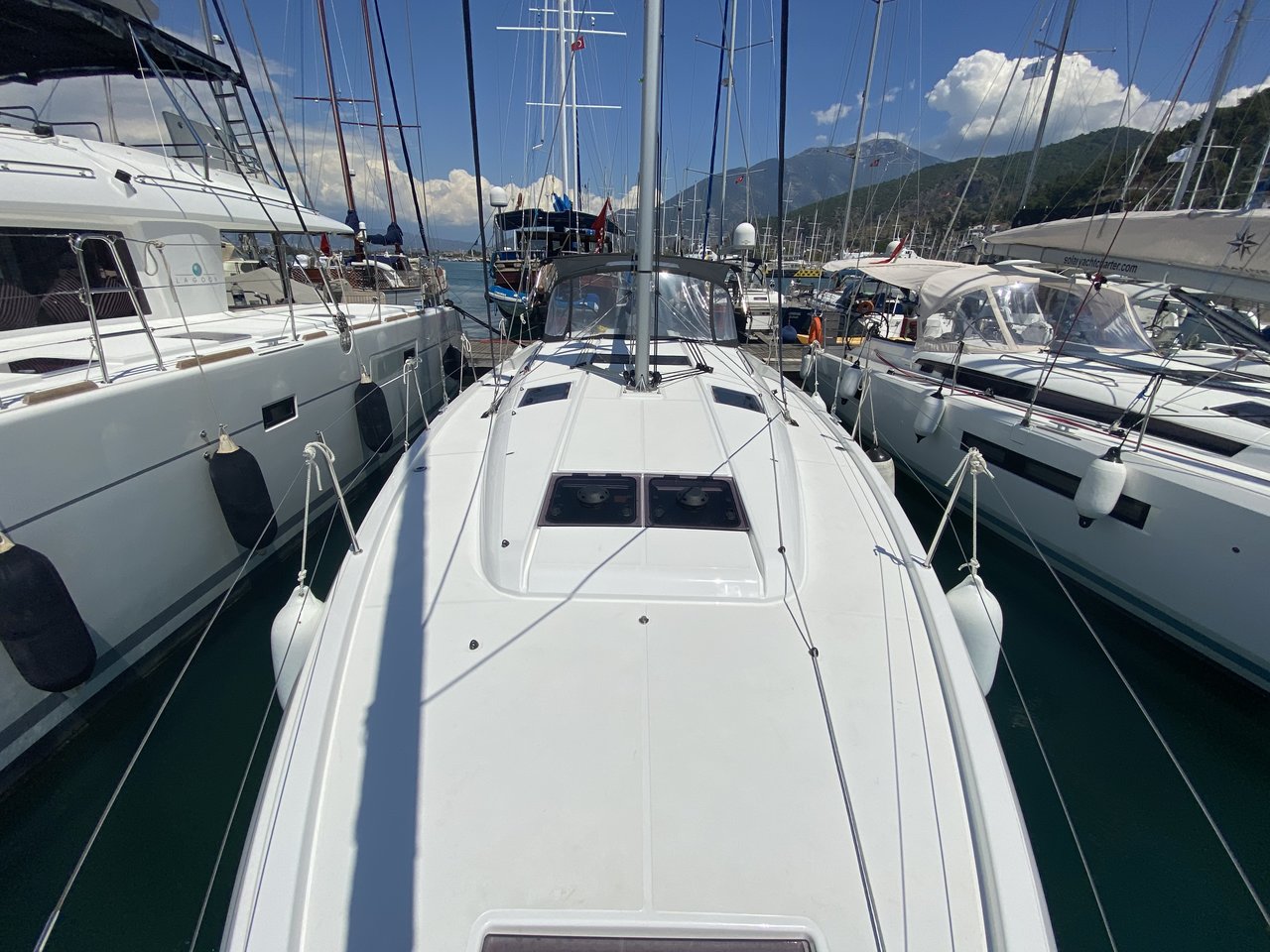 Sun Odyssey 440 (4 cab) „Lornia“ als Charteryacht