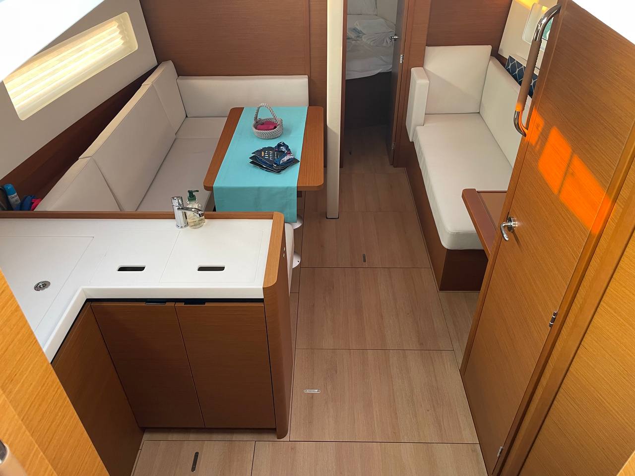 Sun Odyssey 380 Just Happy, Foto 5
