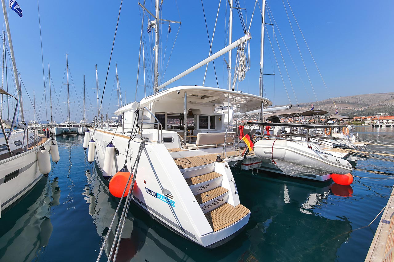 Lagoon 450 F, Foto 3