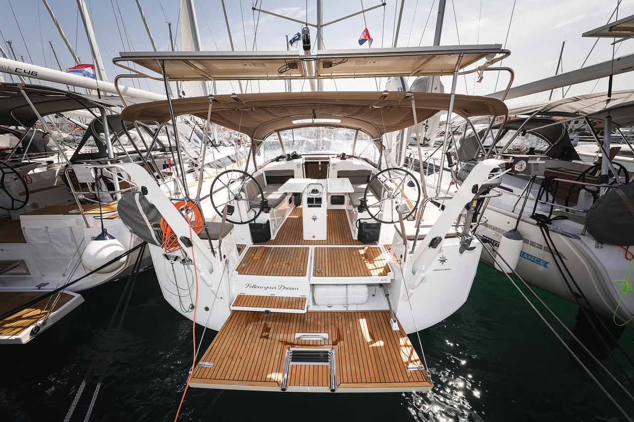 Sun Odyssey 440 (3 cab) „Follow your Dream“ als Charteryacht