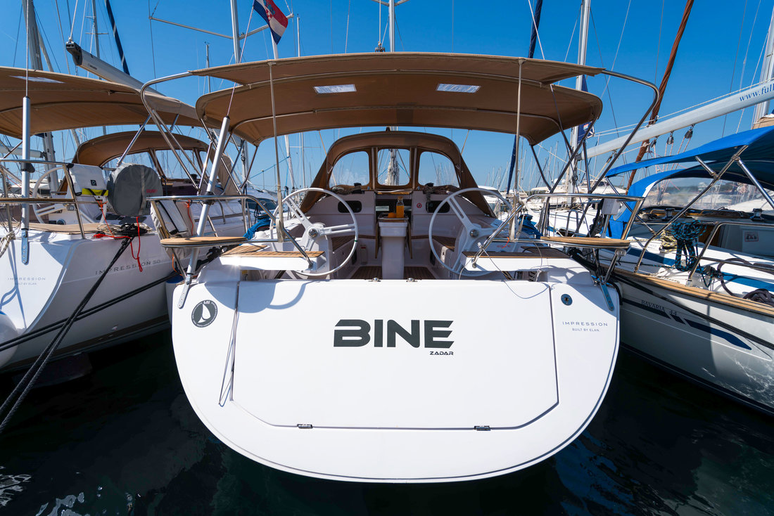 Elan 45 Impression „Bine“ als Charteryacht