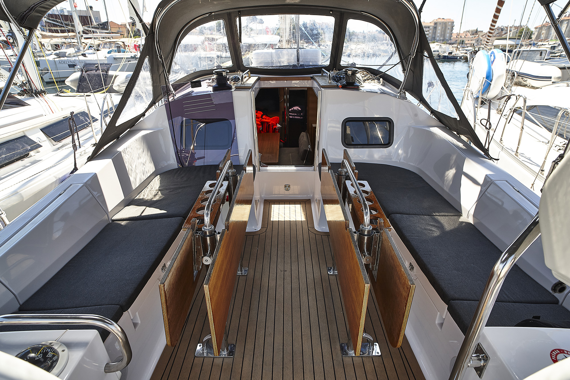 Elan Impression 45.1, Foto 4