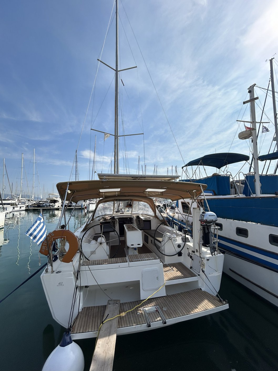 Dufour 412 Grand Large (3cab/2wc) „Artemis“ als Charteryacht