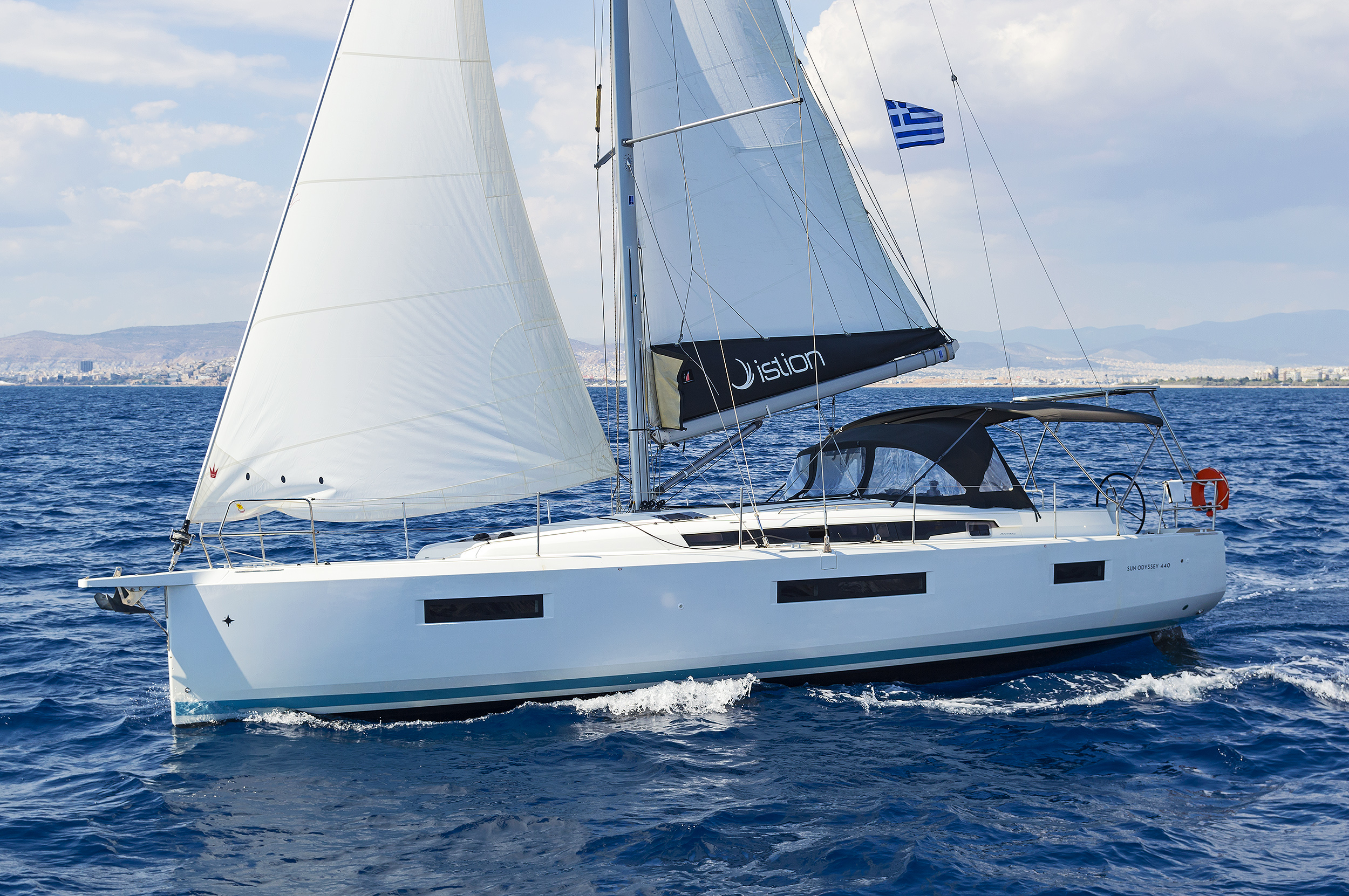 Sun Odyssey 440 (4 cab) „Dory“ als Charteryacht