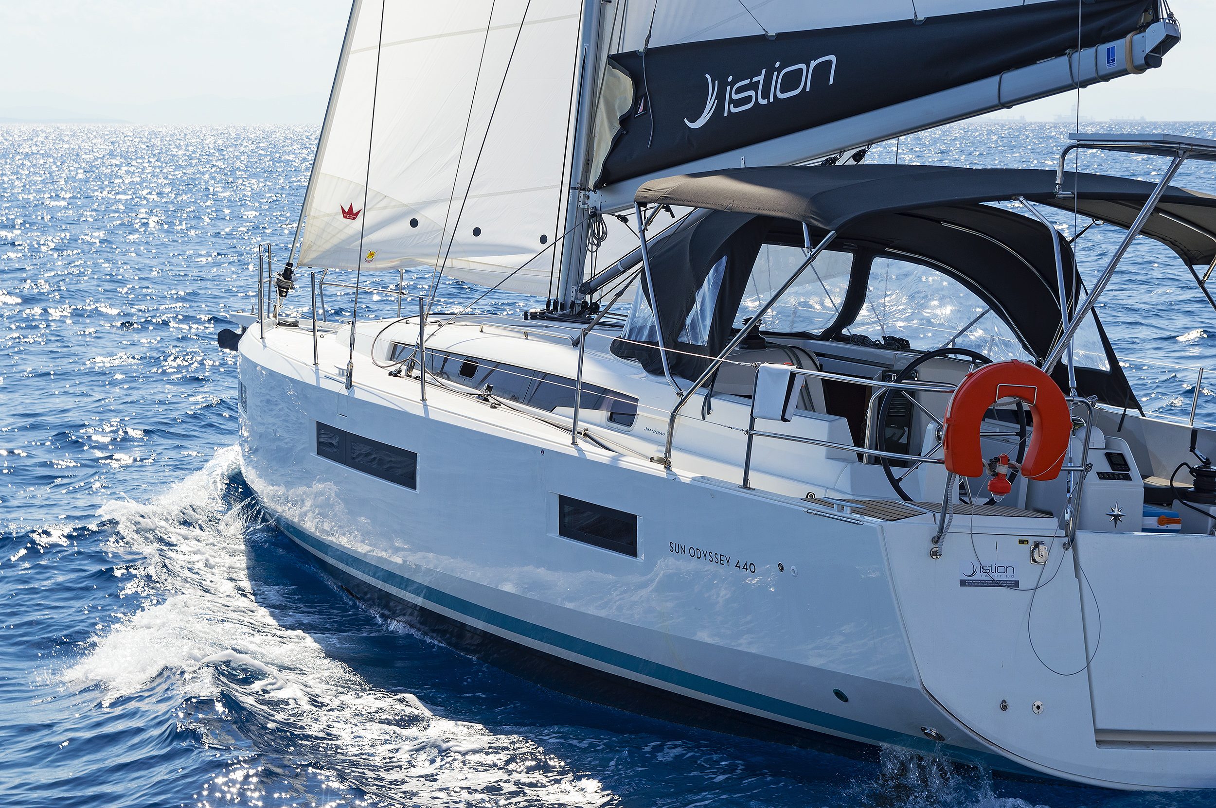 Sun Odyssey 440 Dory, Foto 3
