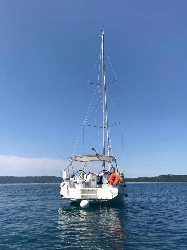 Oceanis 35.1 Idila, Foto 4