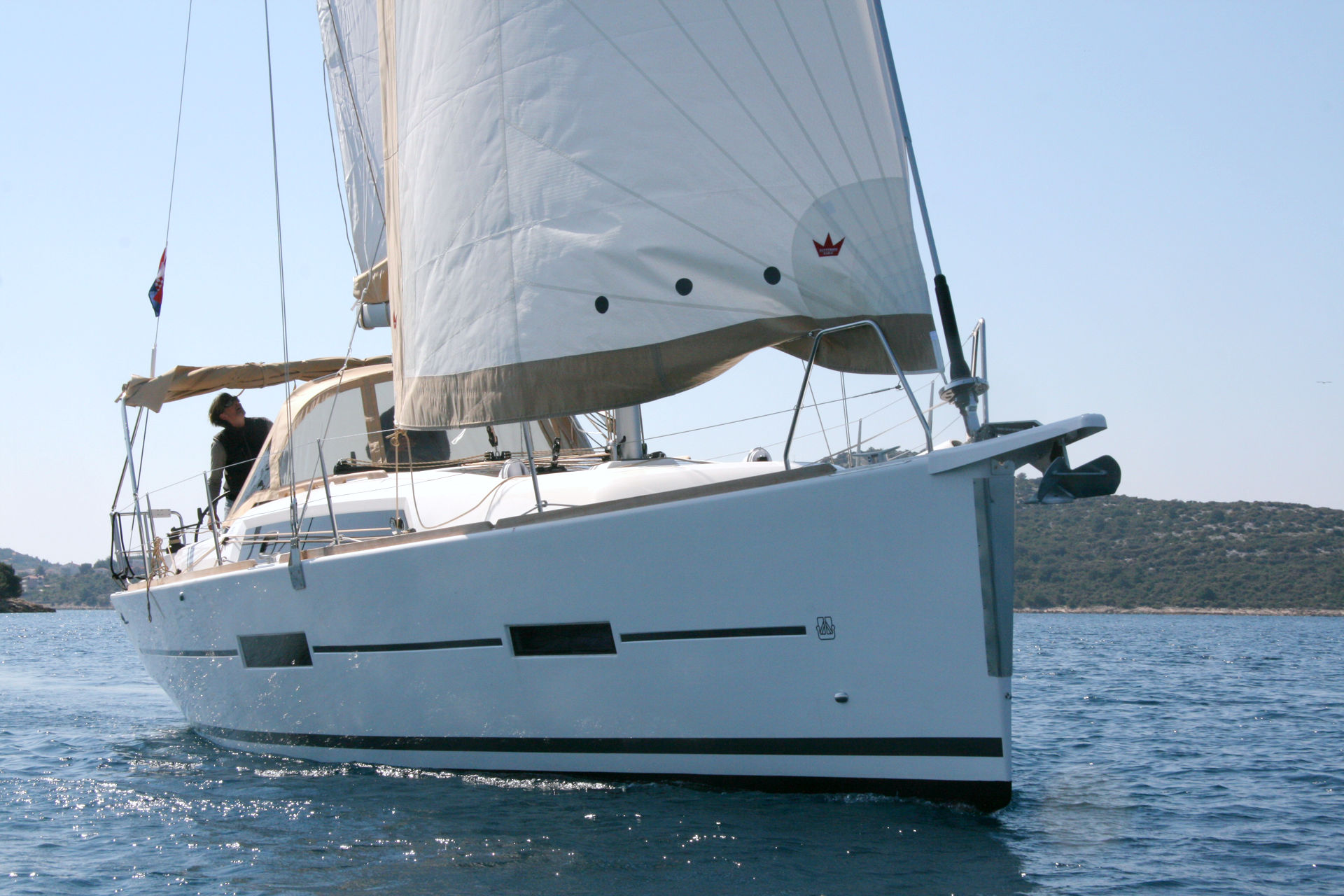 Dufour 382 Grand Large (3 cab/2wc) „Henry“ als Charteryacht