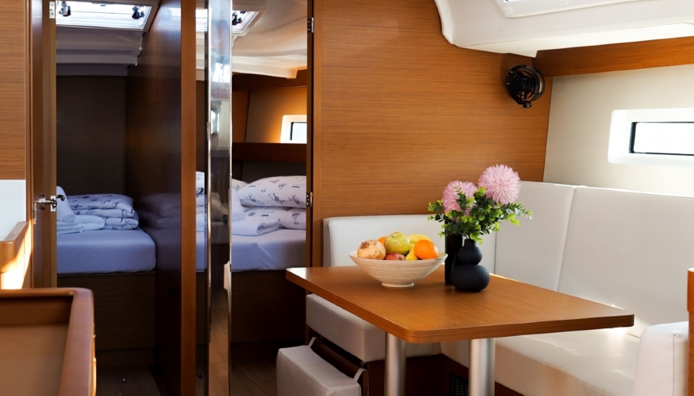 Sun Odyssey 440 Uri, Foto 2