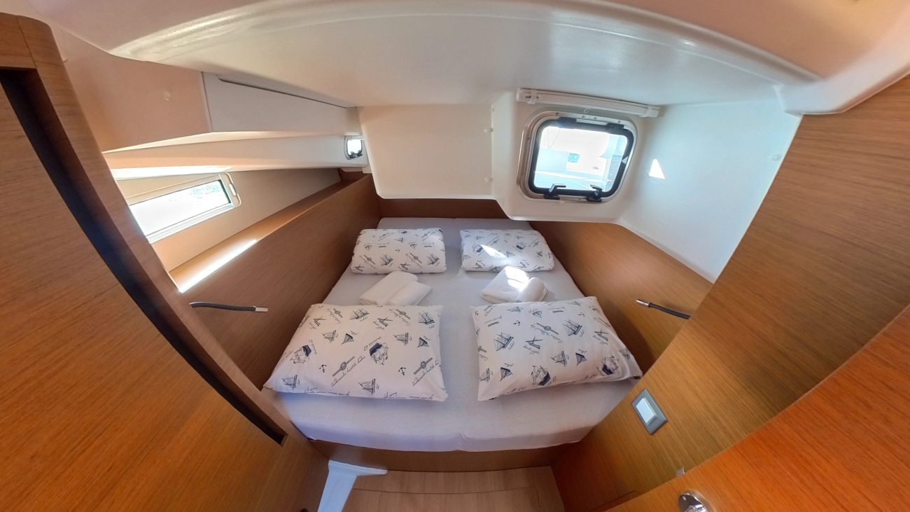 Sun Odyssey 440 Uri, Foto 4