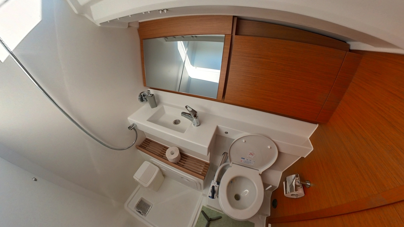 Sun Odyssey 440 Uri, Foto 5