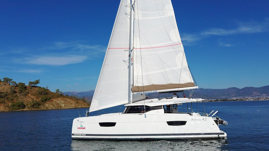 Astréa 42 Reina, Foto 4