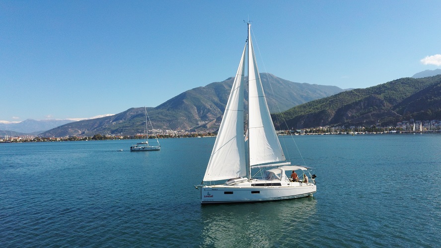 Oceanis 38.1 Rosa Bella, Foto 3