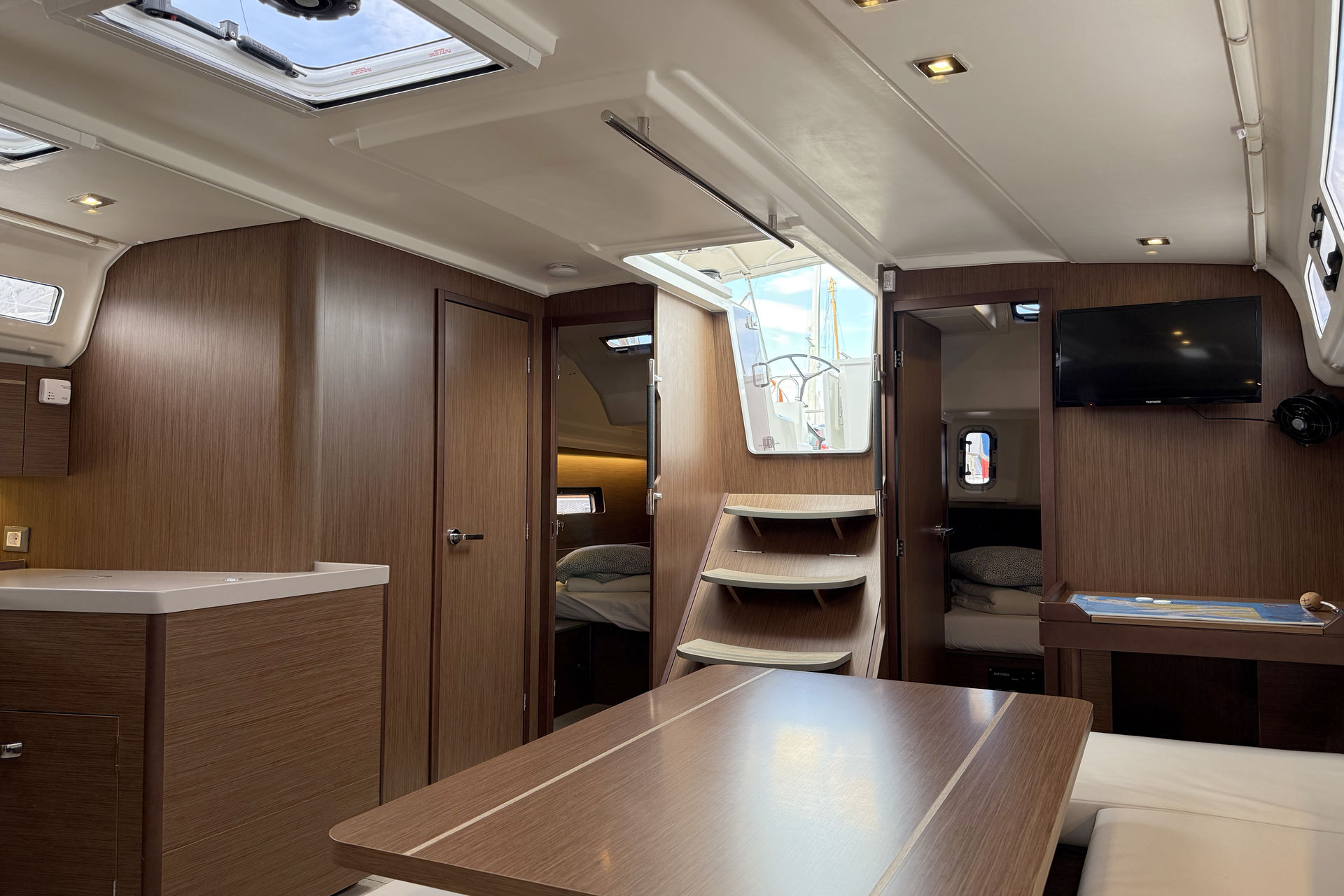 Oceanis 40.1, Foto 5
