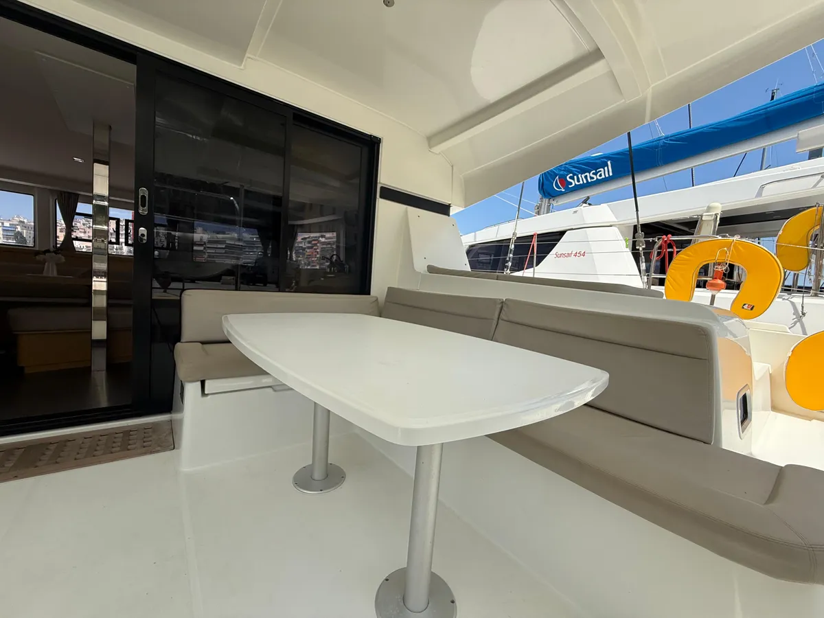 Lagoon 42, Foto 2