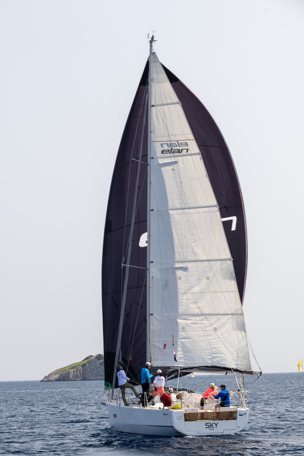 Elan E4 Sky