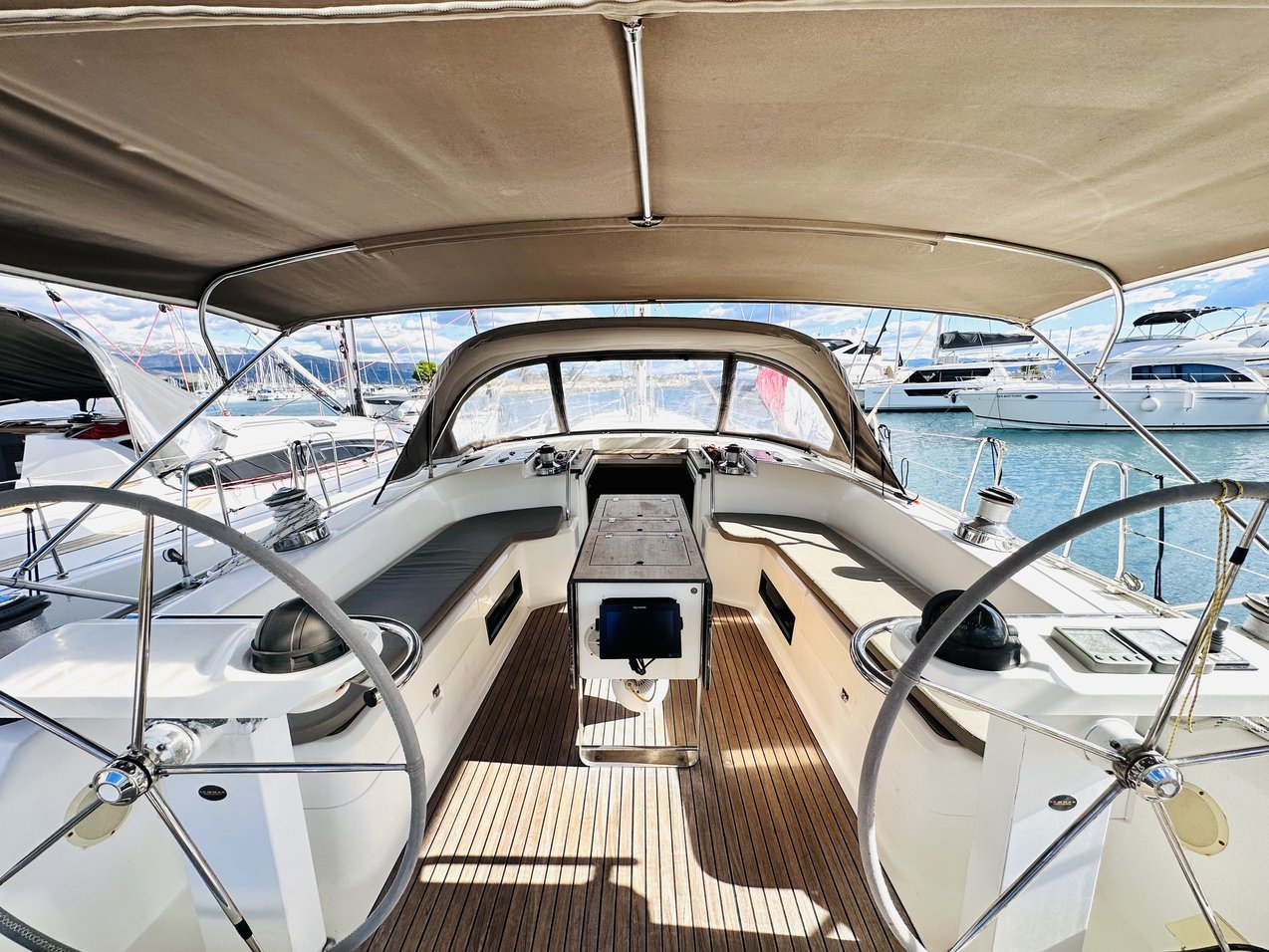 Bavaria Cruiser 55, Foto 2