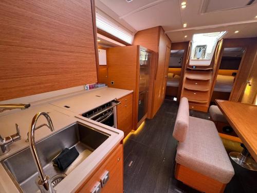 Dufour 470 Scruscio du Mari, Foto 4