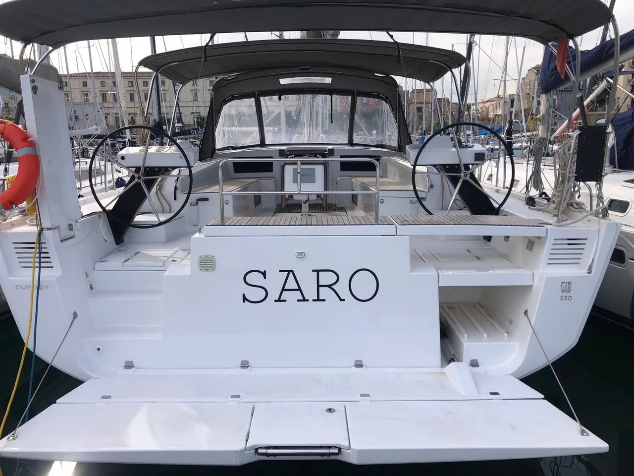 Dufour 530 „Saro“ als Charteryacht