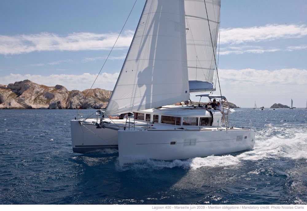 Lagoon 400 (4+2Cab/4WC) „Caribbean“ als Charteryacht
