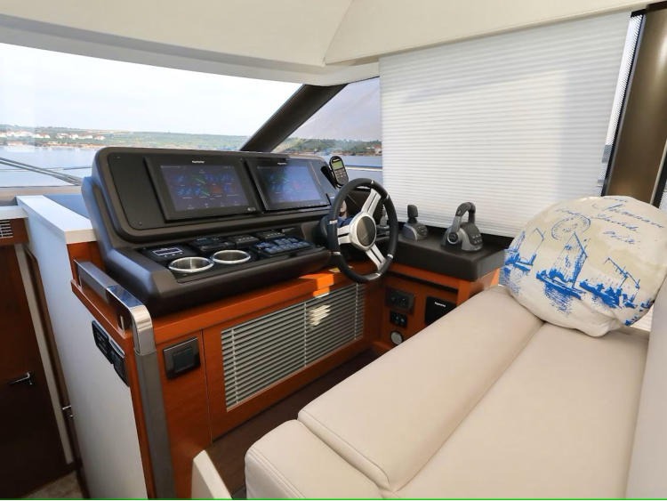 Prestige 520 Medusa, Foto 5