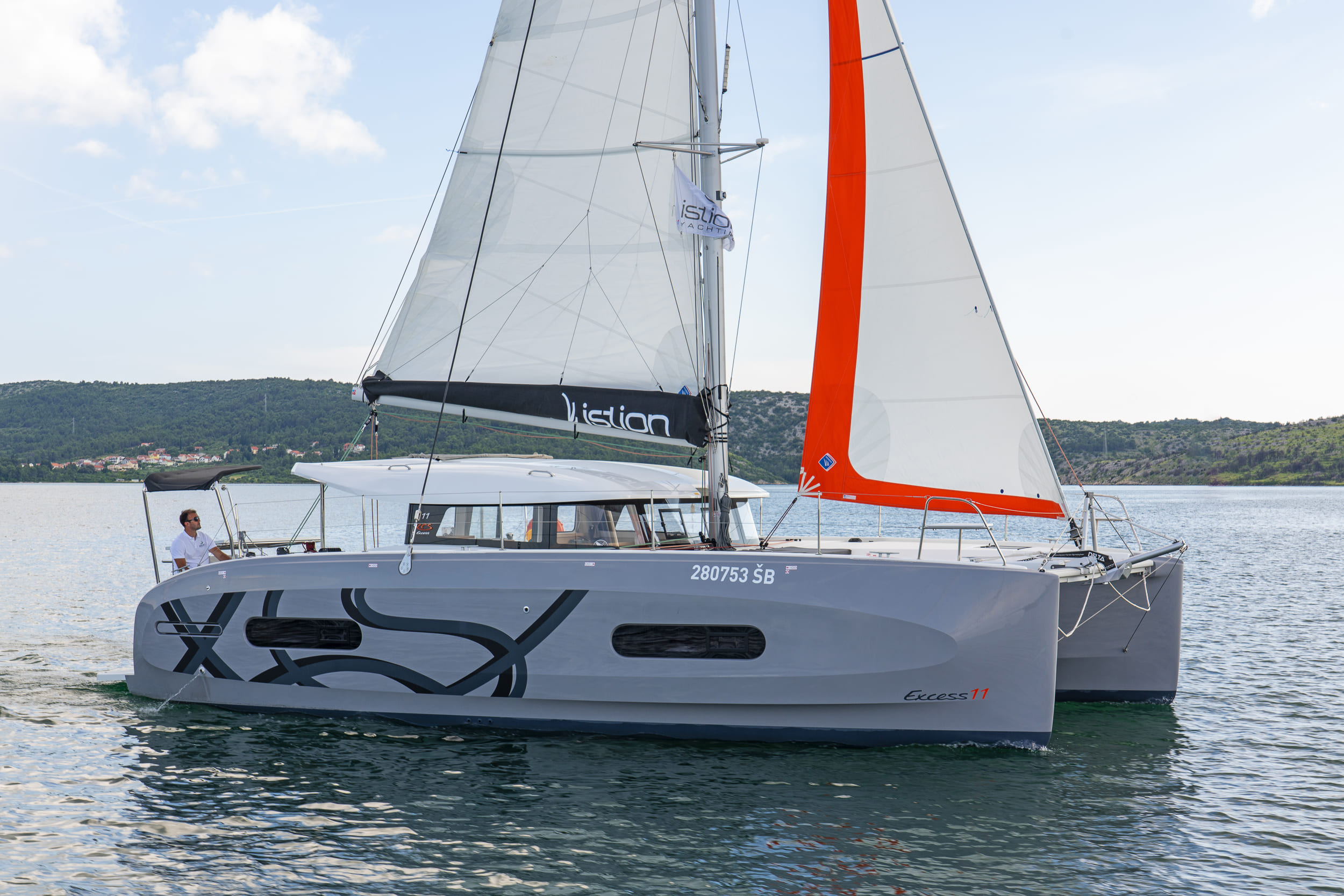 Excess 11 „First Sight“ als Charteryacht