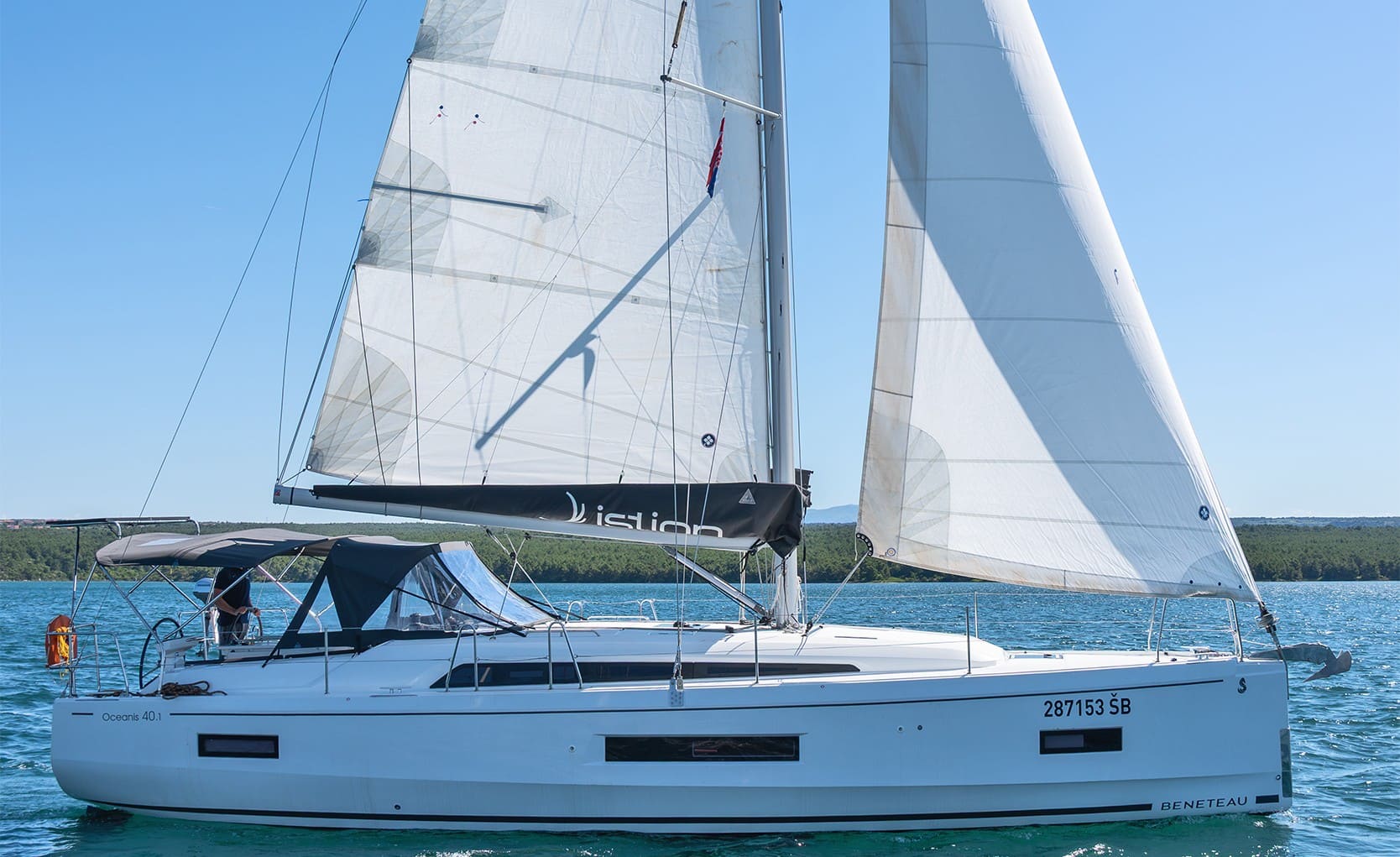 Oceanis 40.1 „First Passion“ als Charteryacht