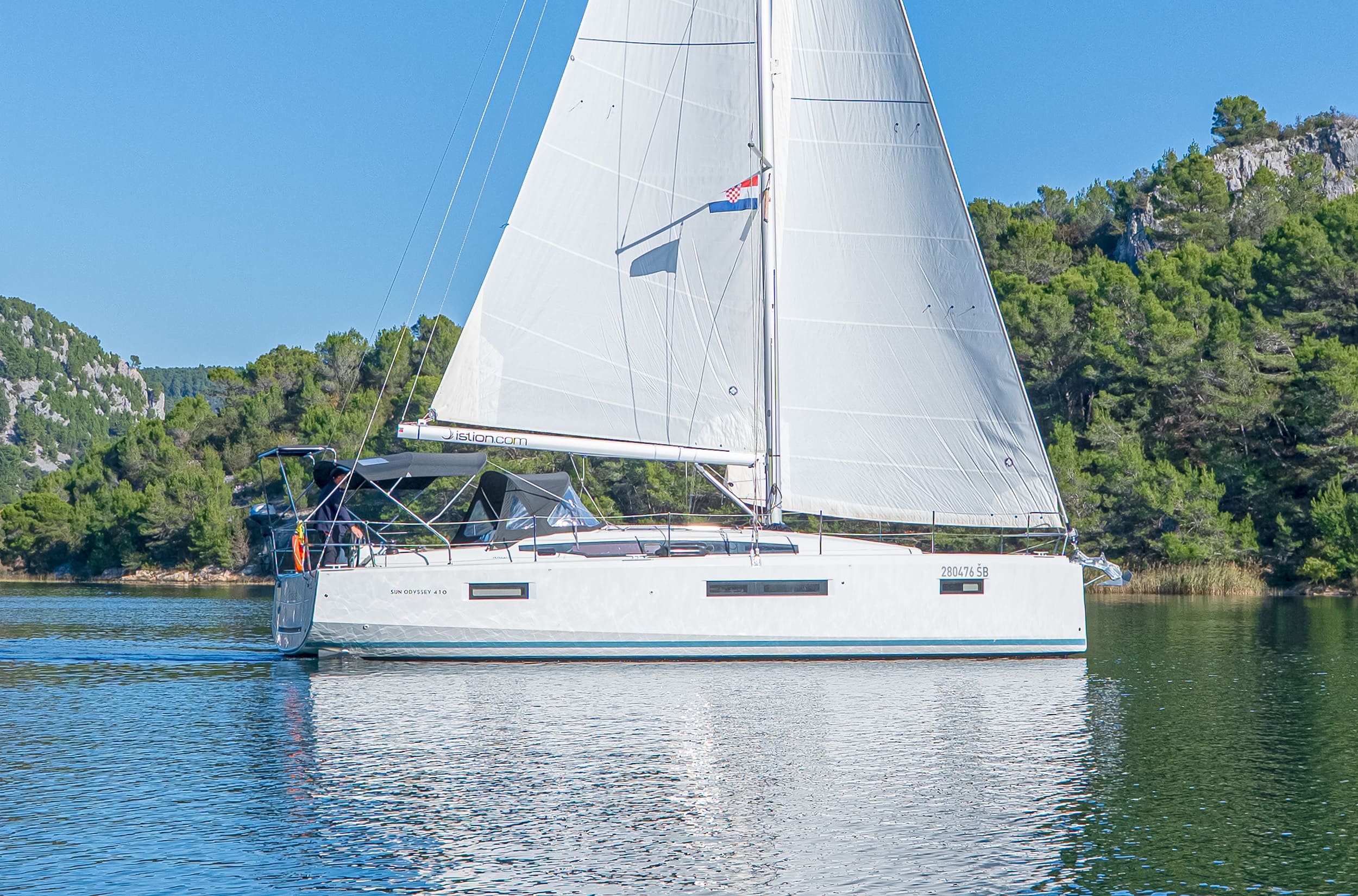 Sun Odyssey 410 (3cab) „First Date“ als Charteryacht