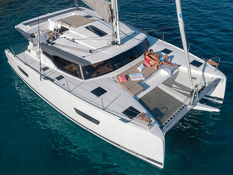 Astréa 42 (4+2cab) „Adriatic Breeze“ als Charteryacht