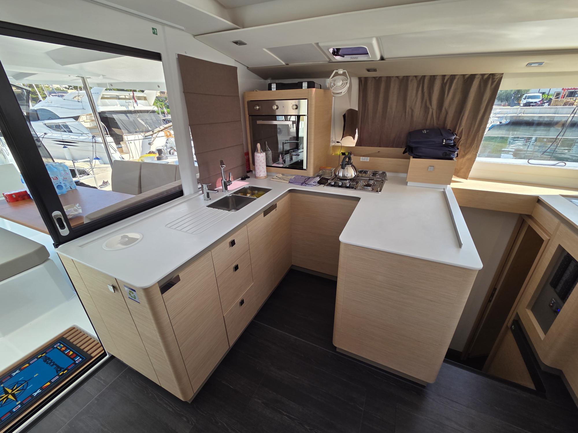 Astréa 42 Adriatic Breeze, Foto 5