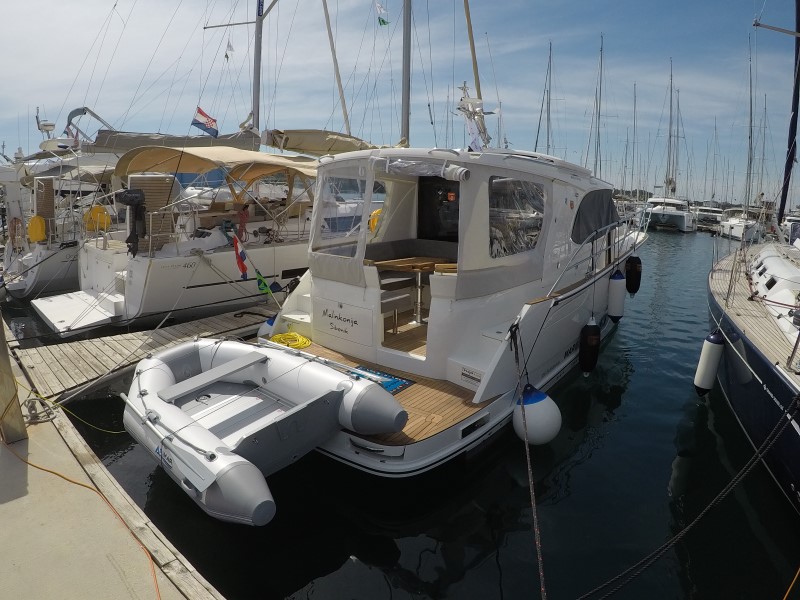 Marex 330 Scandinavia Malinkonija, Foto 2