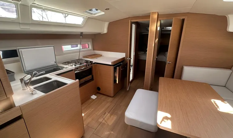 Sun Odyssey 490 Melusina, Foto 3