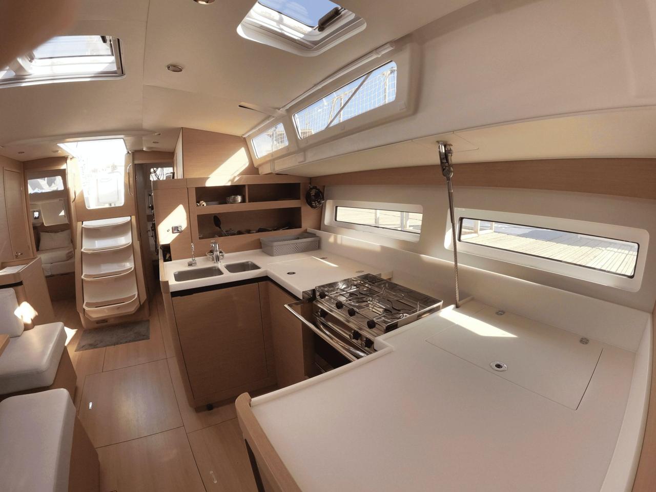Sun Odyssey 490 Melusina, Foto 4