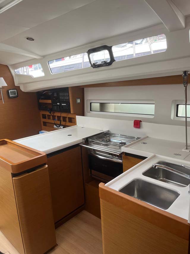 Sun Odyssey 440 Musica, Foto 3