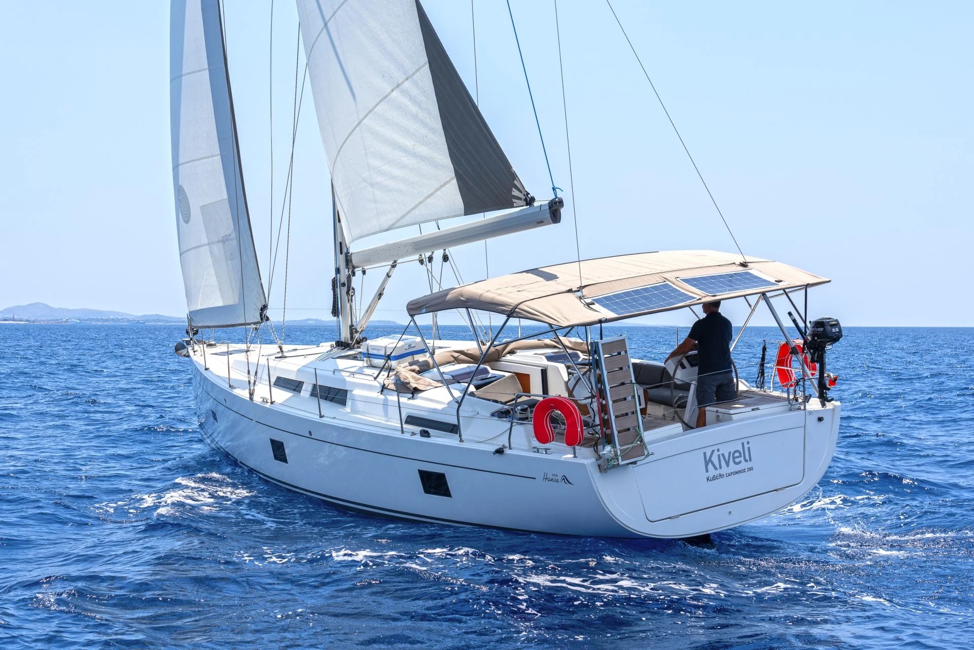 Hanse 458 (4cab/2wc) „Kiveli“ als Charteryacht