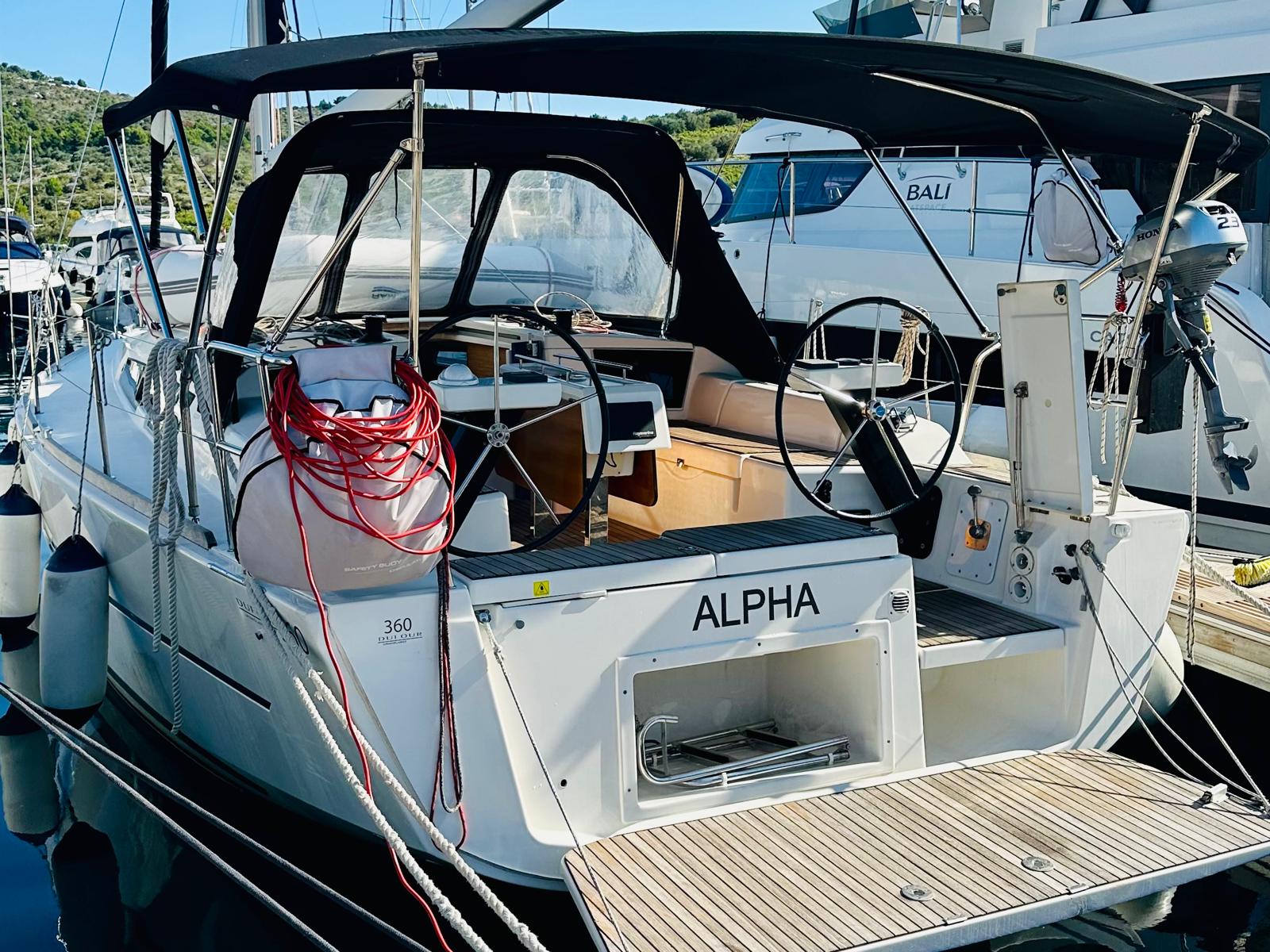 Dufour 360 GL (2Cab) „Alpha“ als Charteryacht