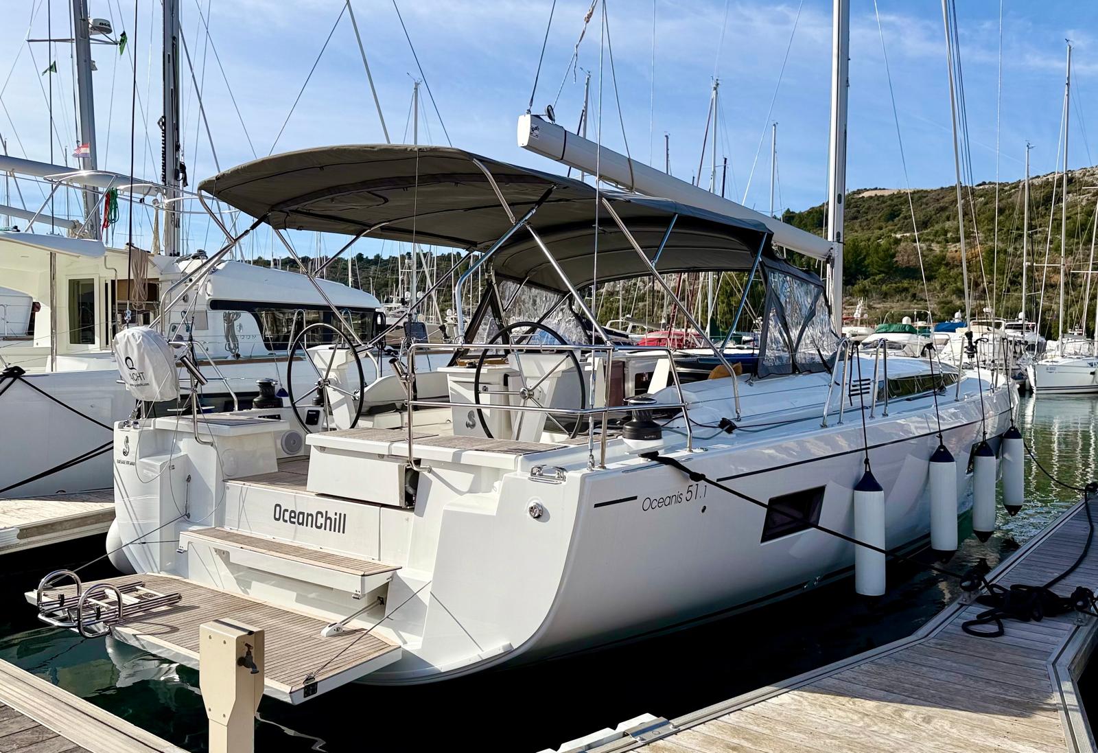 Oceanis 51.1 (5+1 cab, 3+1wc) „OceanChill“ als Charteryacht