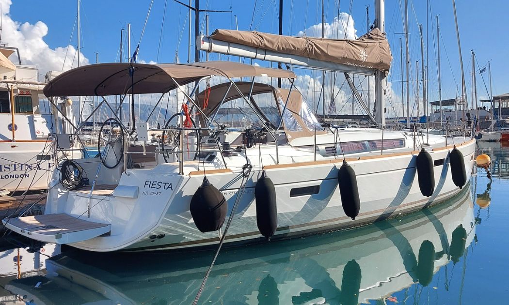 Sun Odyssey 519 (5+1cab/3wc) „Fiesta“ als Charteryacht