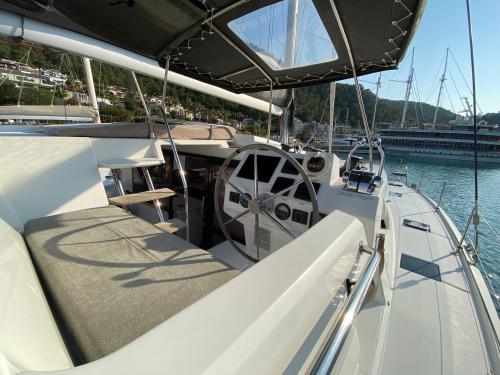 Astréa 42 Osaya, Foto 2