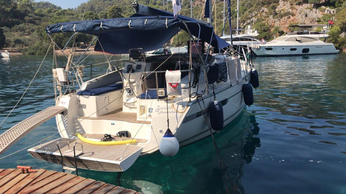 Bavaria Cruiser 36 „Zenith“ als Charteryacht