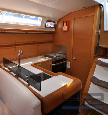 Sun Odyssey 409 FourTwo, Foto 4