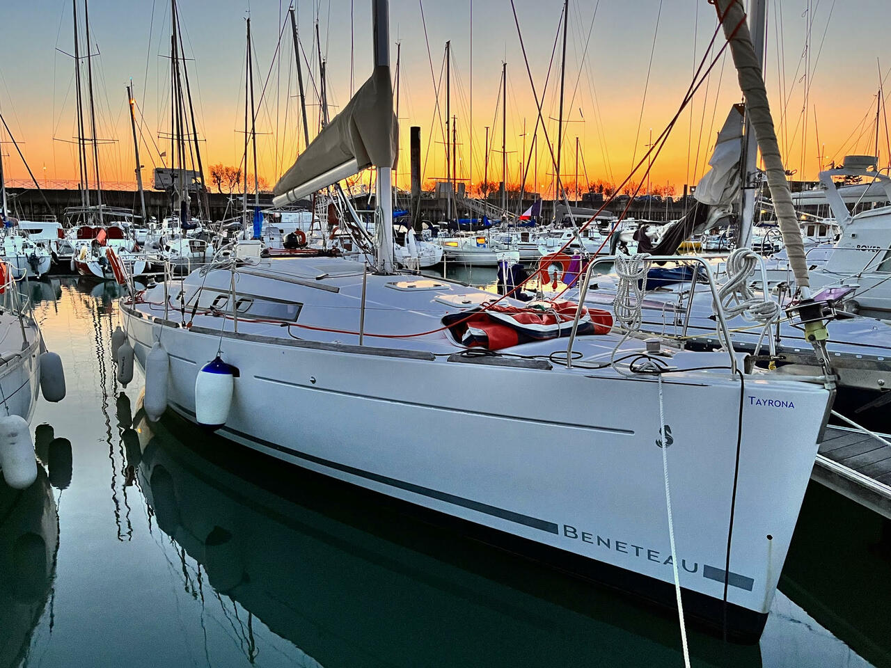 Oceanis 34 (3 cab) „Tayrona“ als Charteryacht